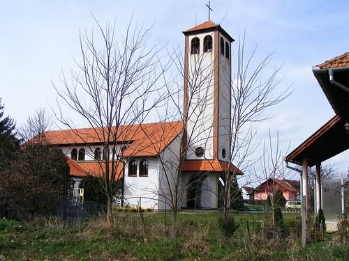 Mučeništvo svetog Ivana Krstitelja-župna crkva u Osijeku (Brijest)